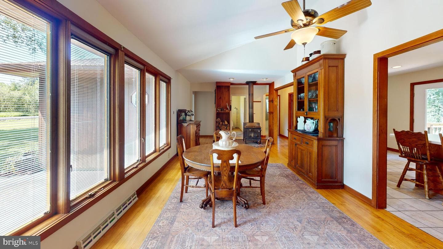 358 Geigel Hill Road photo 5