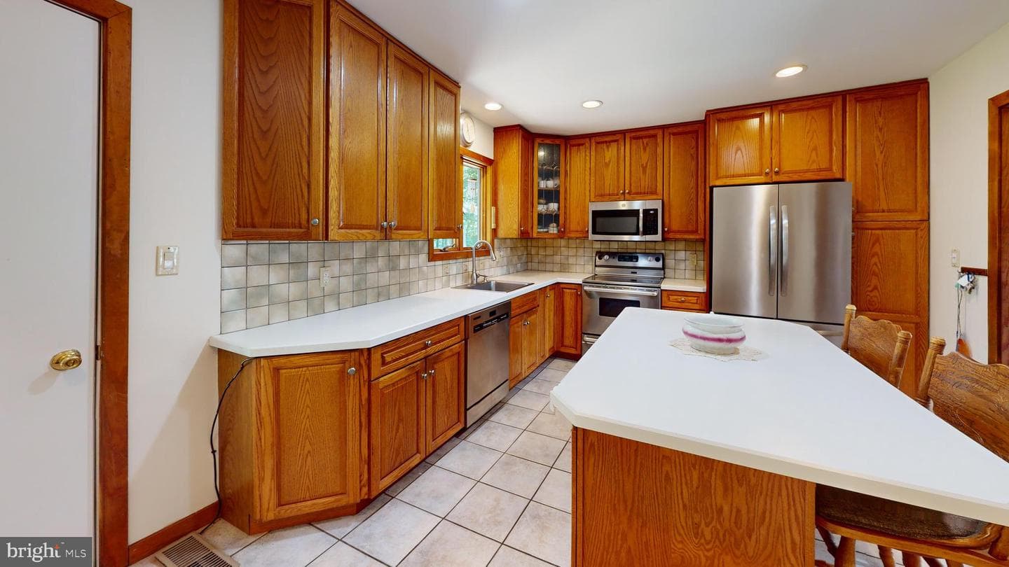 358 Geigel Hill Road photo 9
