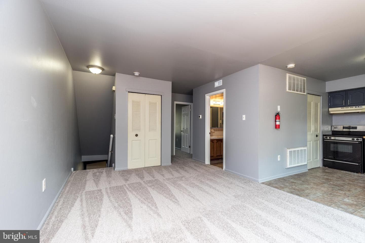 18 Kittery Court photo 10
