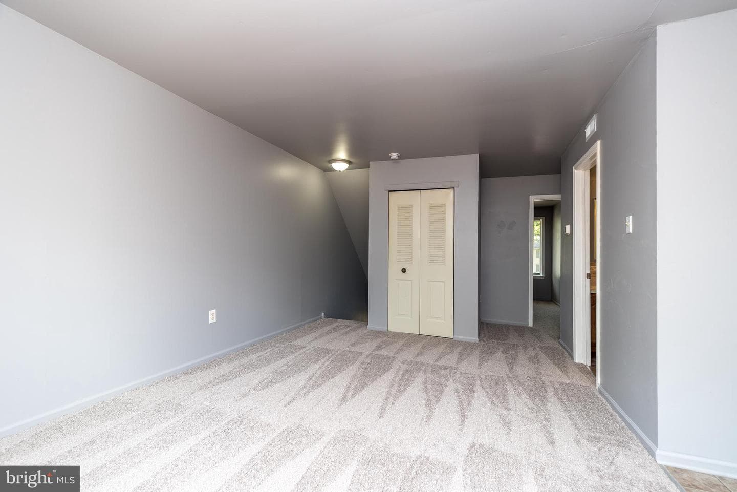 18 Kittery Court photo 11