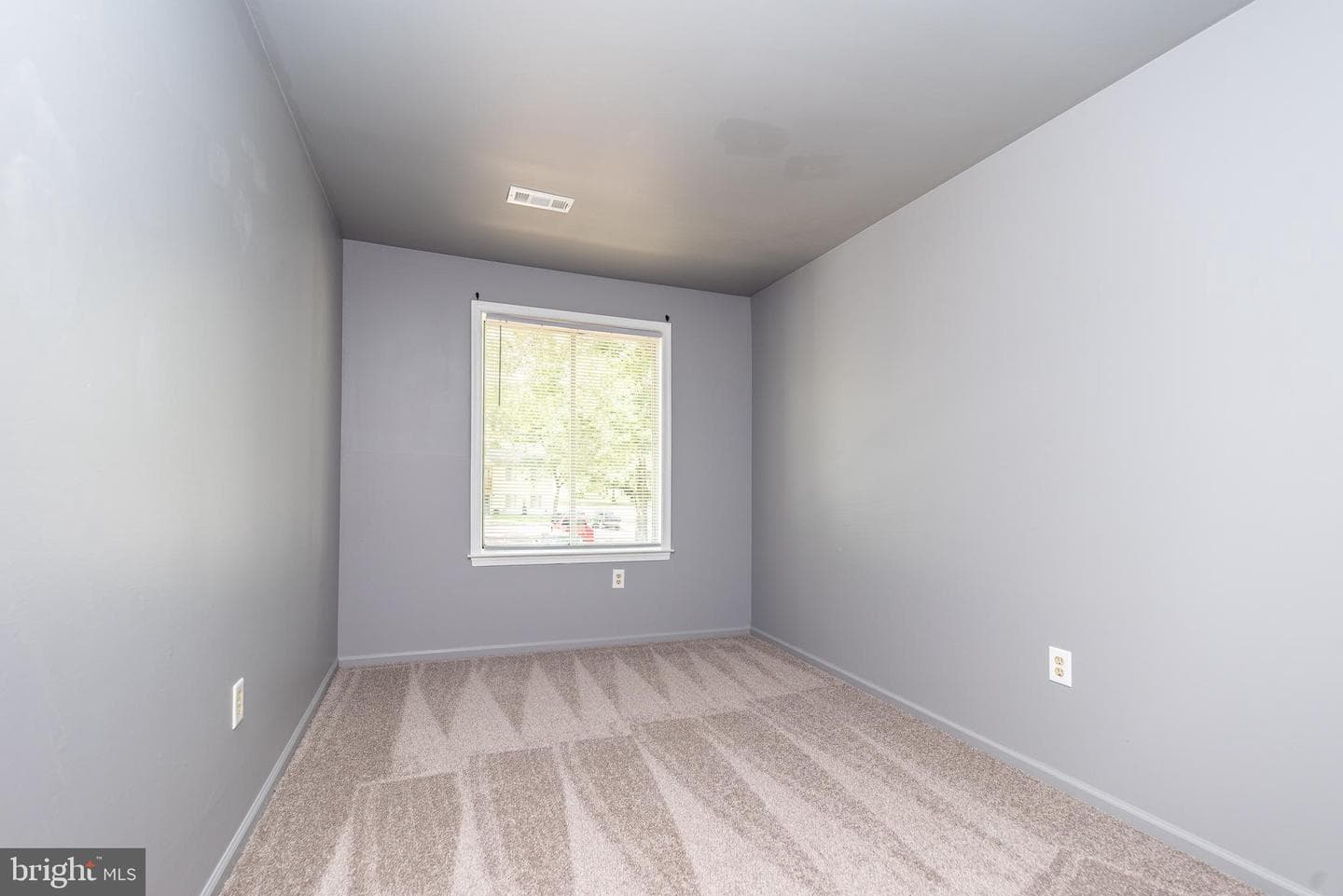 18 Kittery Court photo 15