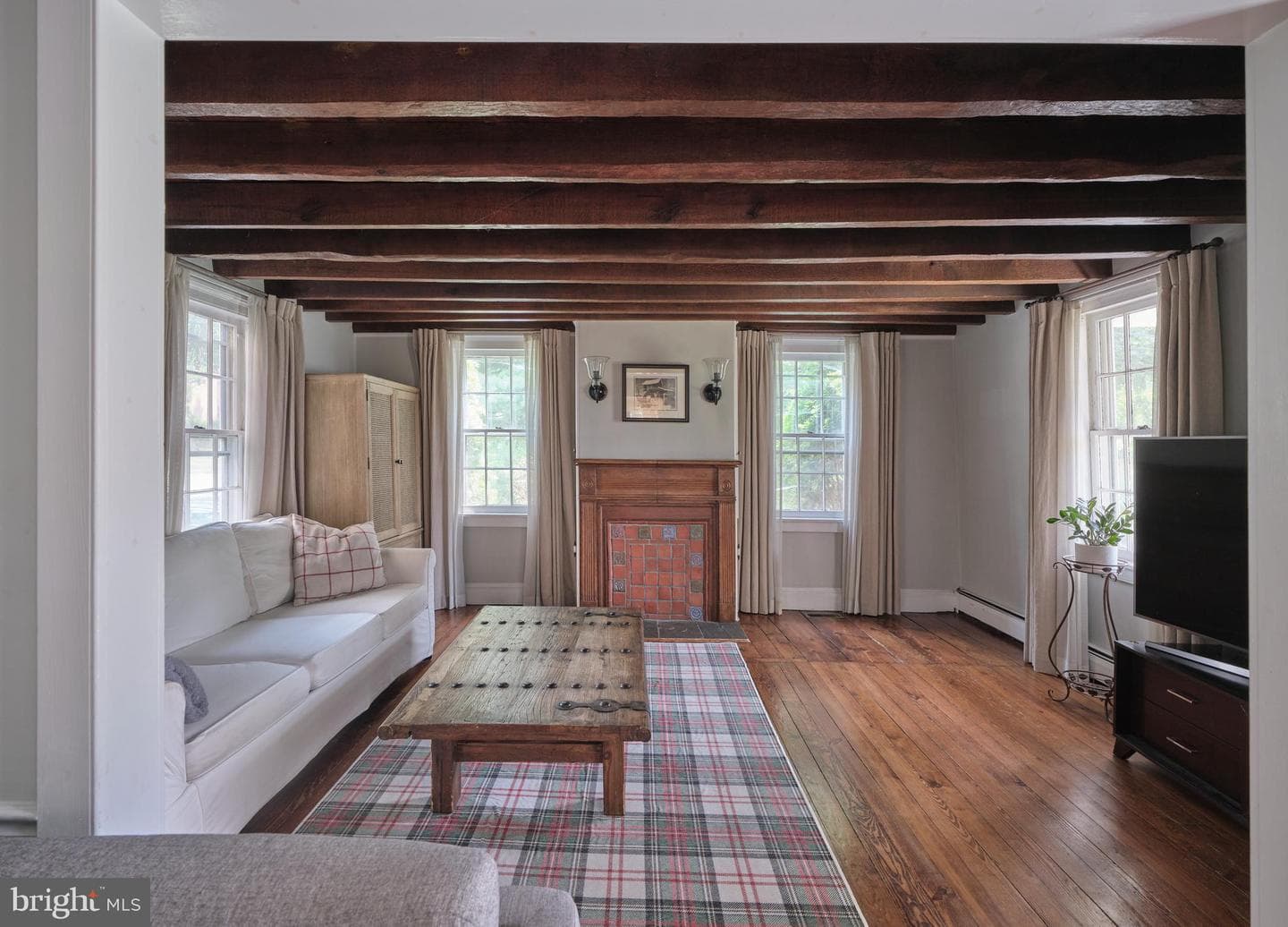 226 Court Street photo 10