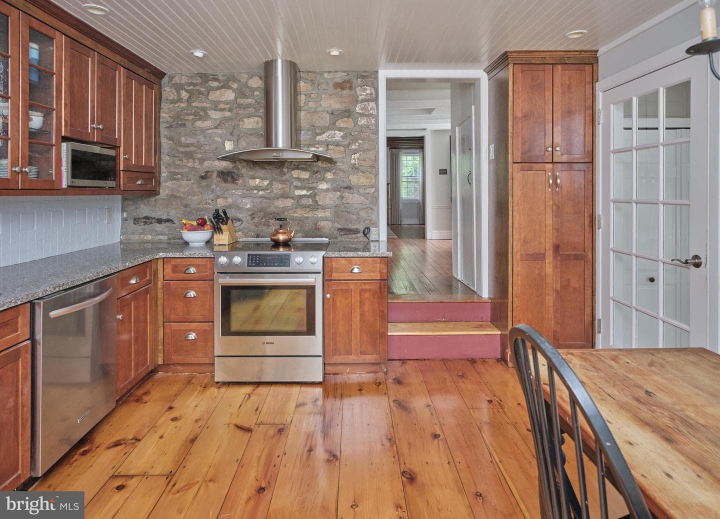 226 Court Street photo 18