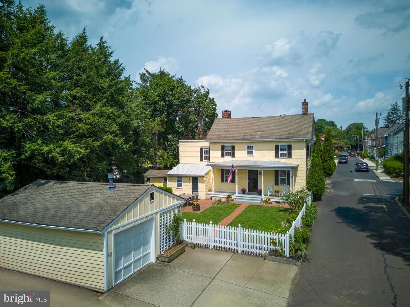 226 Court Street photo 3