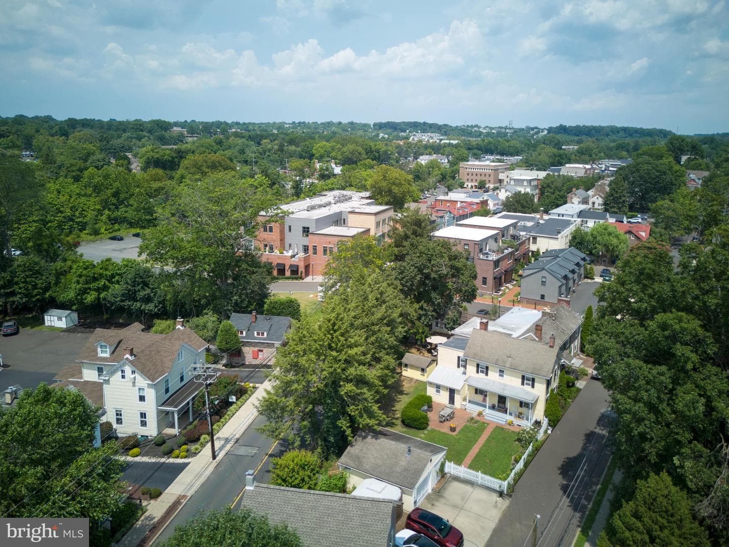 226 Court Street photo 34