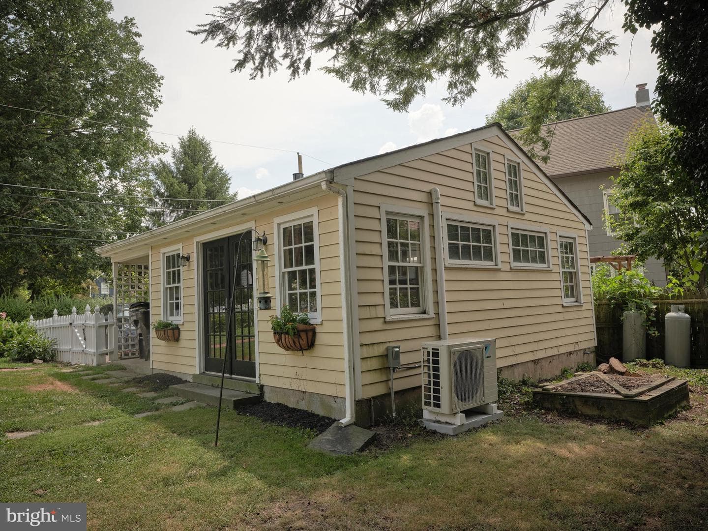 226 Court Street photo 39