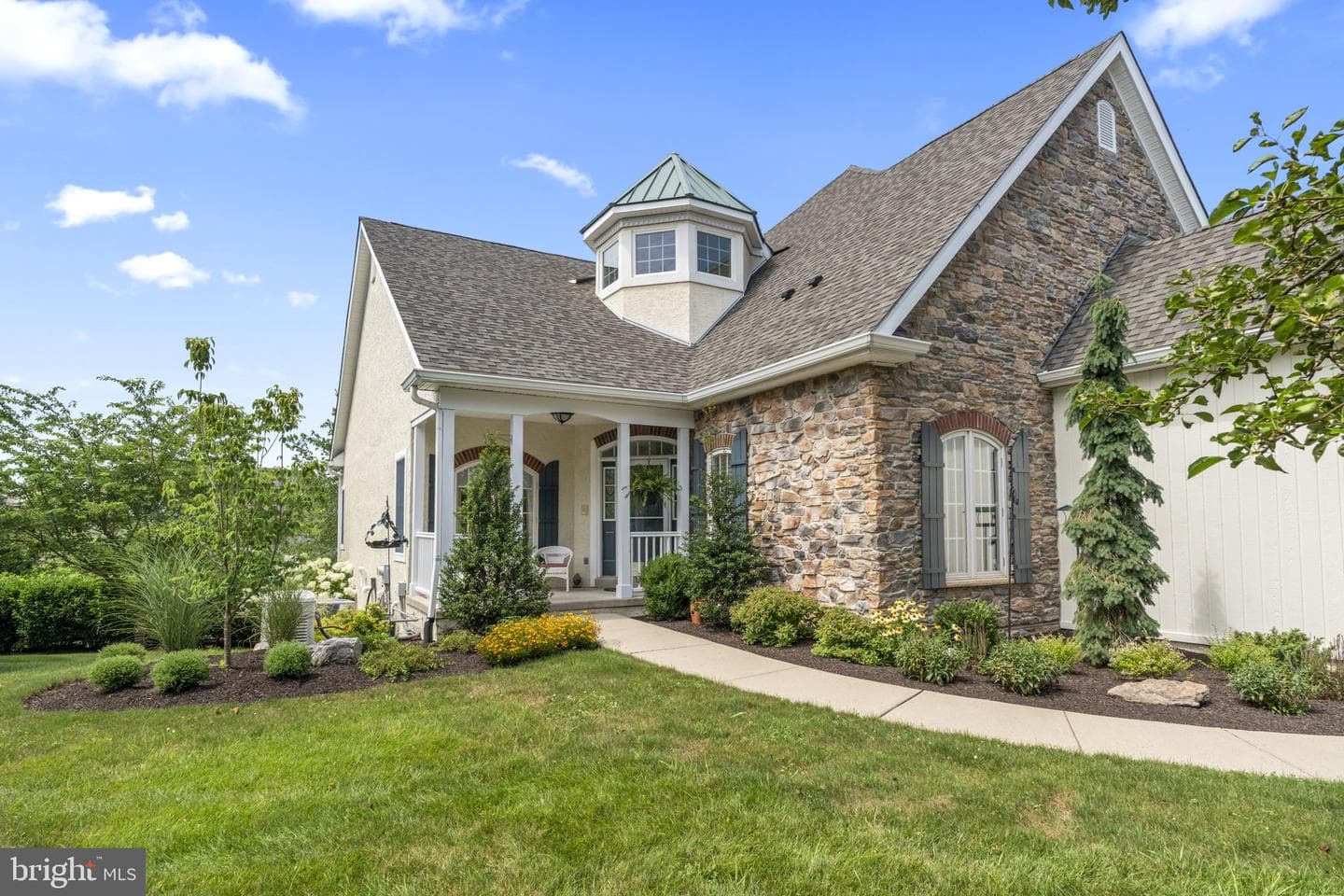 5859 Hickory Hollow Lane photo 3