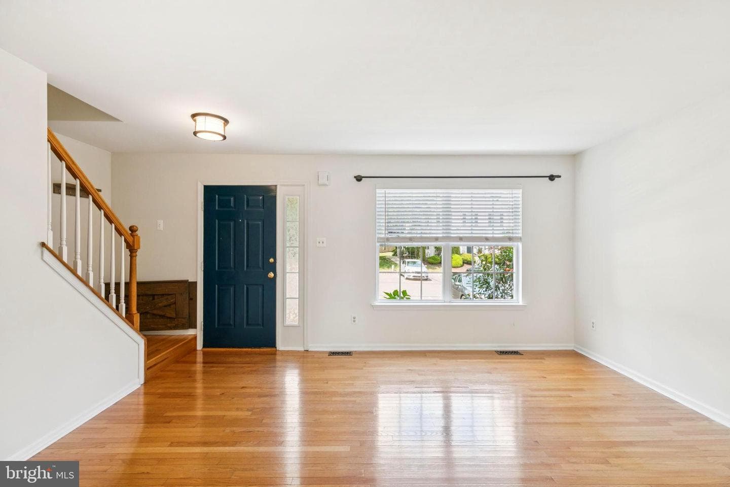 5531 Rinker Circle photo 3