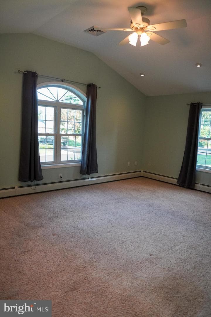 8 McCarthy Avenue photo 11