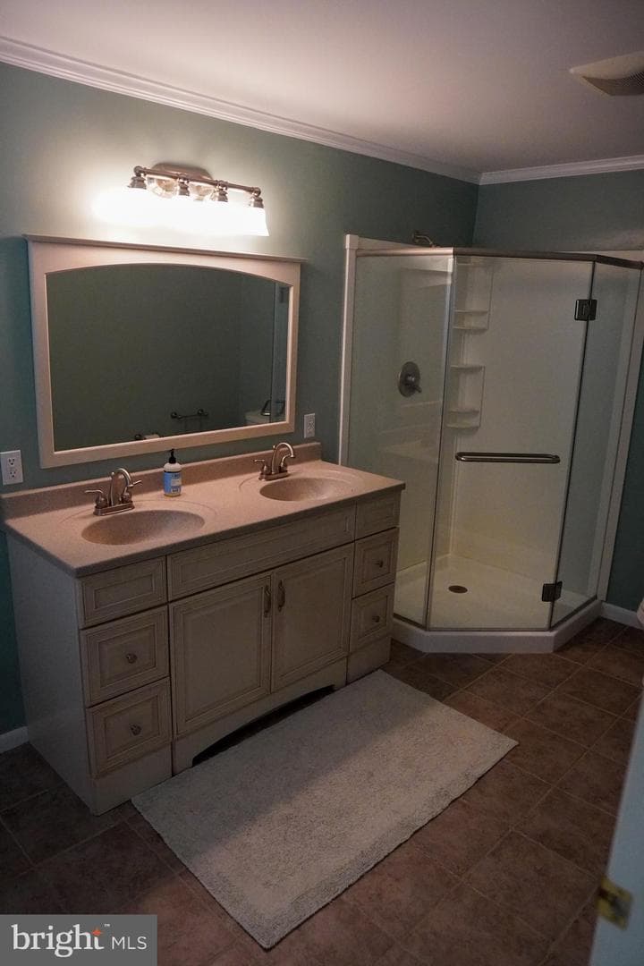 8 McCarthy Avenue photo 15