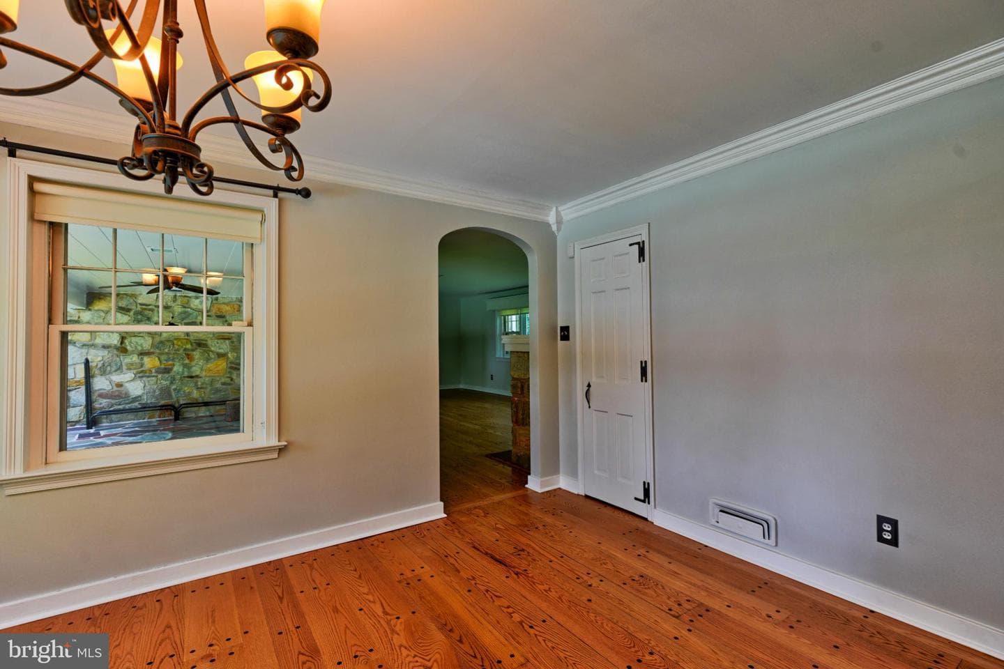 1531 N Ridge Road photo 8