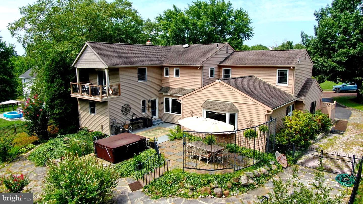 116 Birchwood Drive photo 60