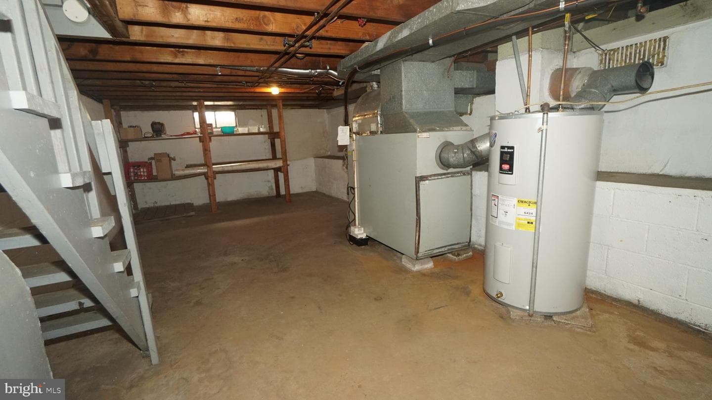 2307 State Road photo 24