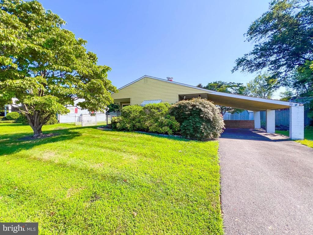 10 Mockorange Lane photo 2