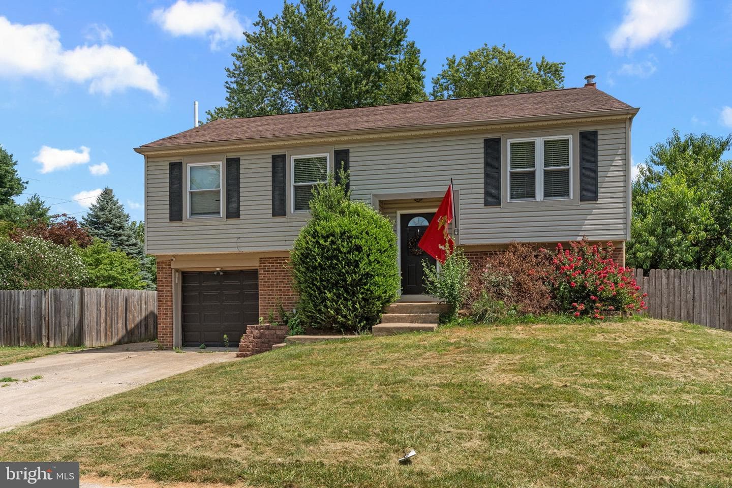 525 Nel Drive photo 2