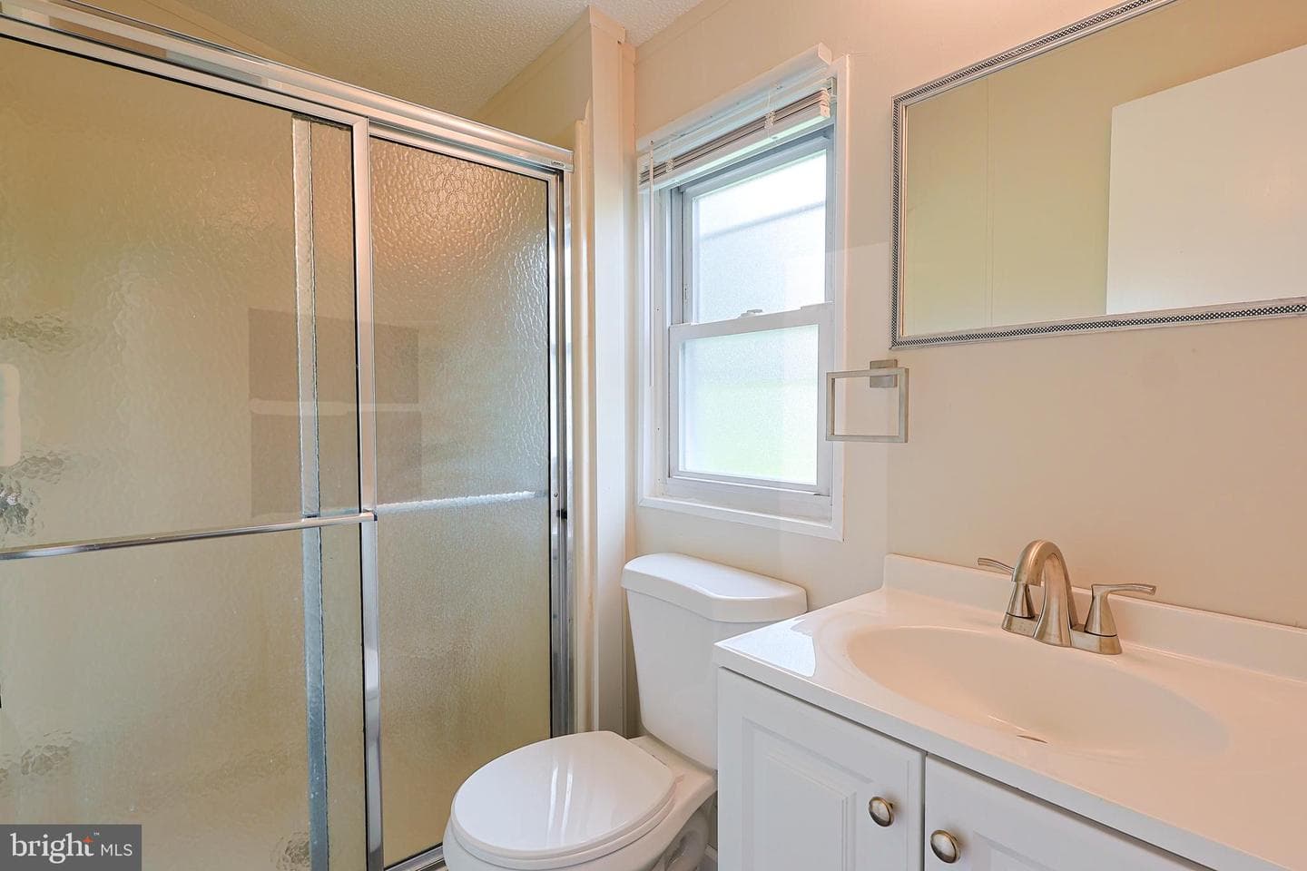 2060 Rohrbach Lane photo 18
