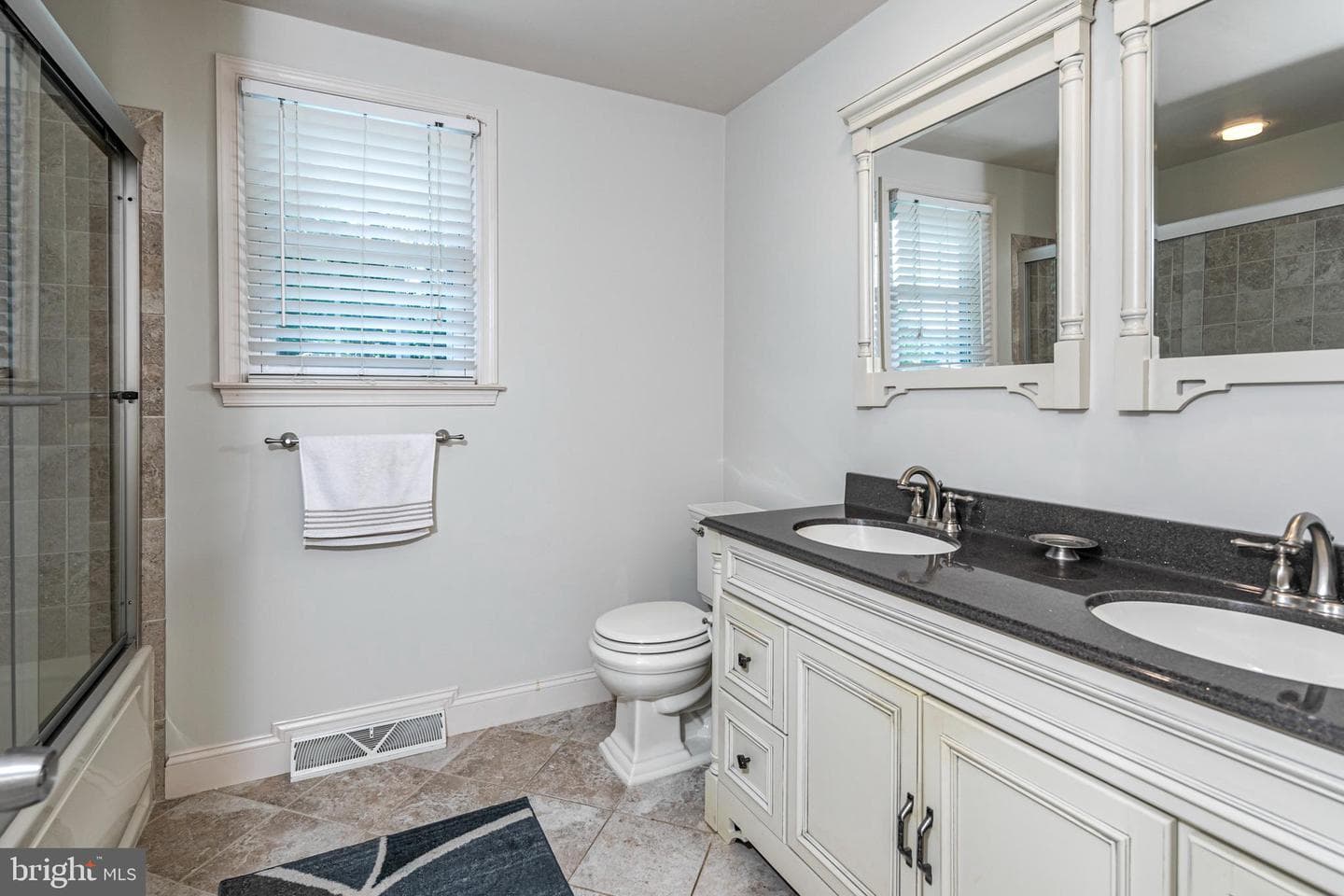 1034 Victory Drive photo 35