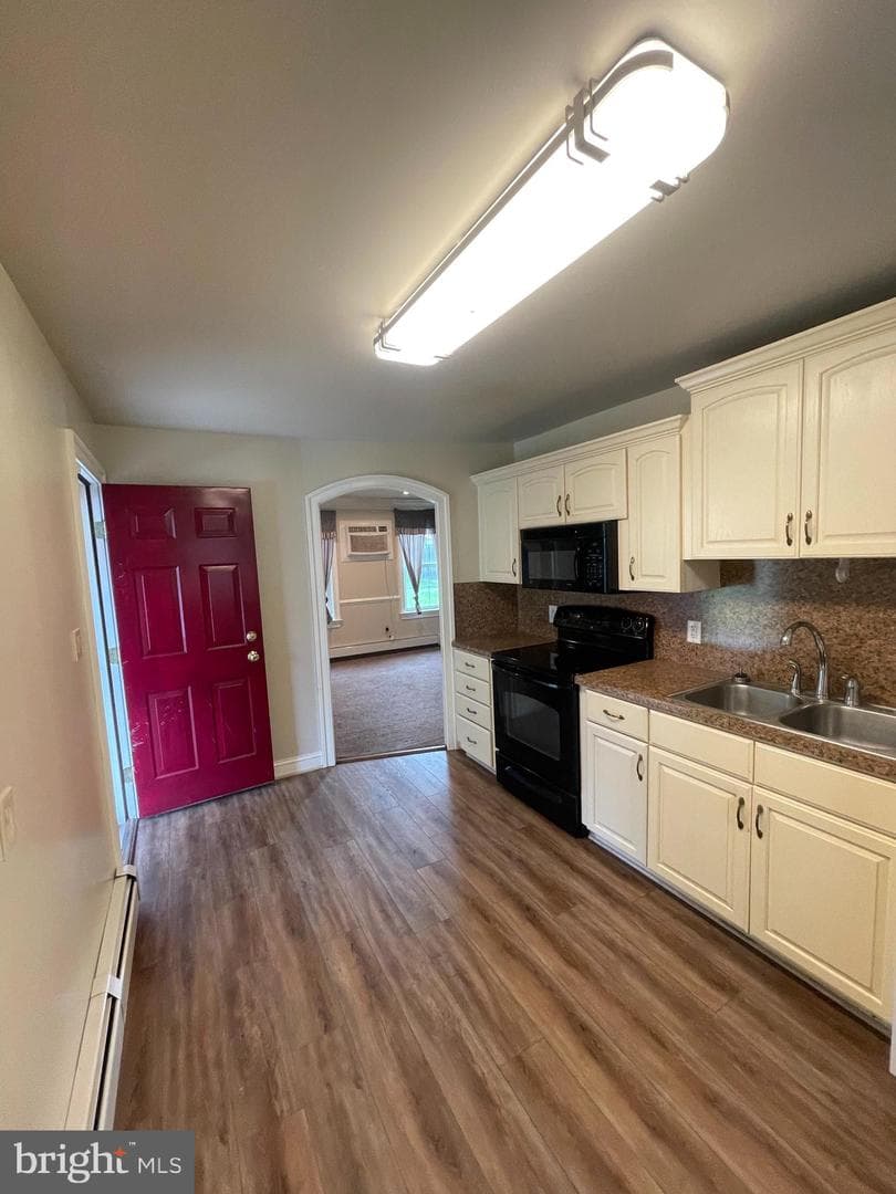 289 Holly Drive photo 5