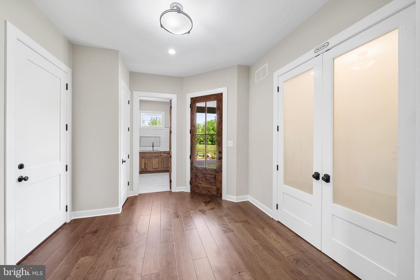 744 Broad Street photo 14