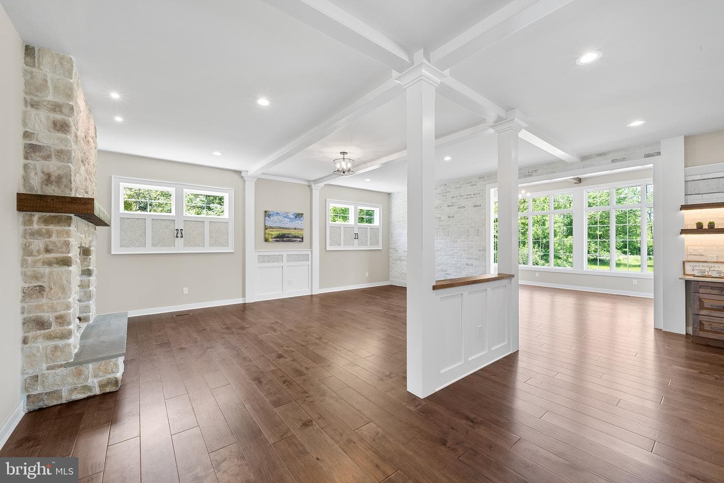 744 Broad Street photo 18