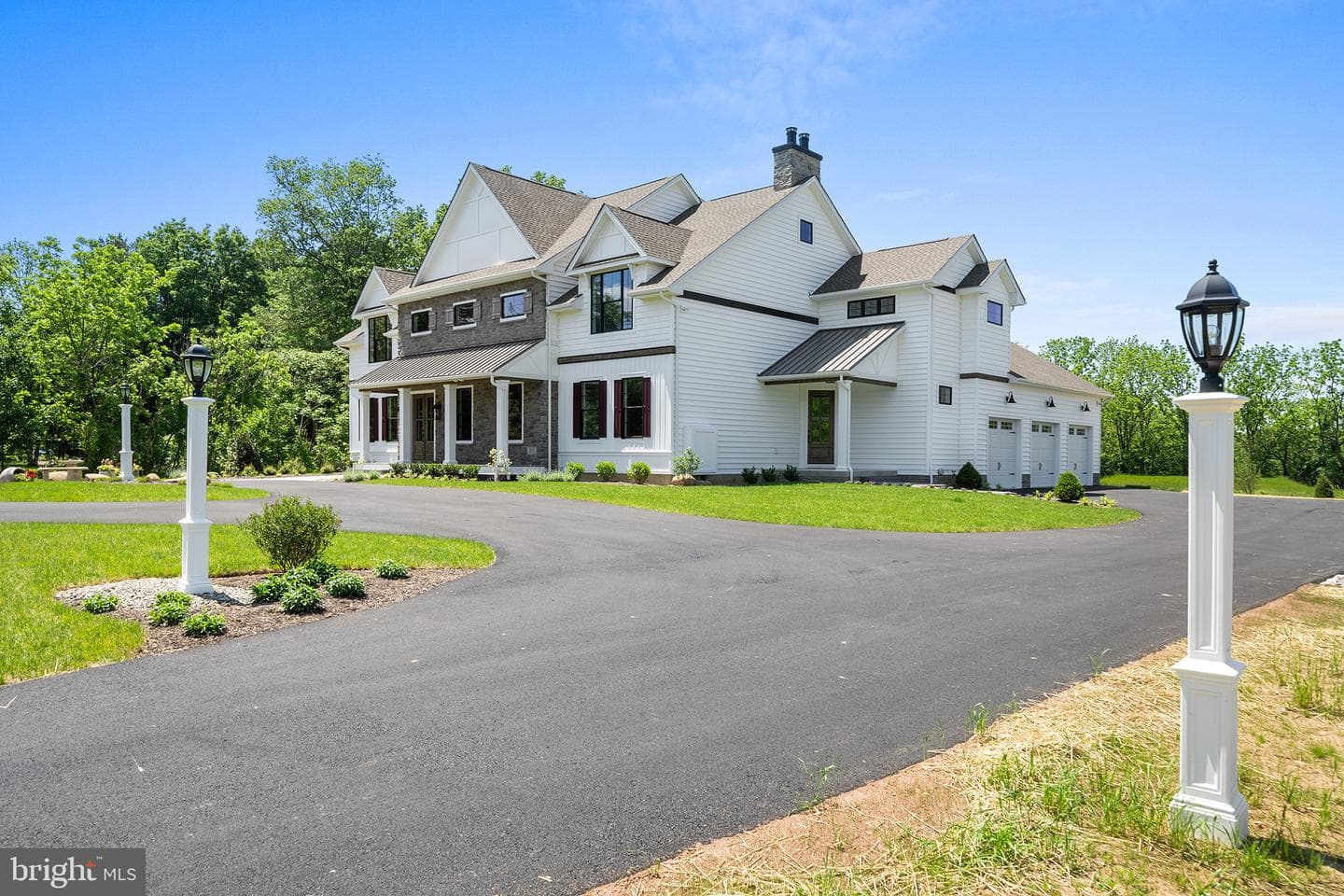744 Broad Street photo 3