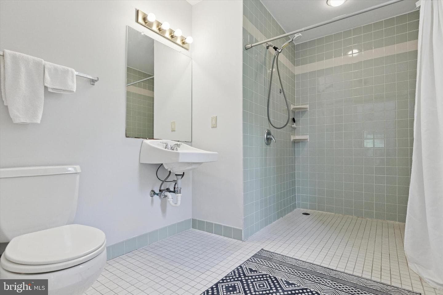 14 Woodside Avenue photo 21