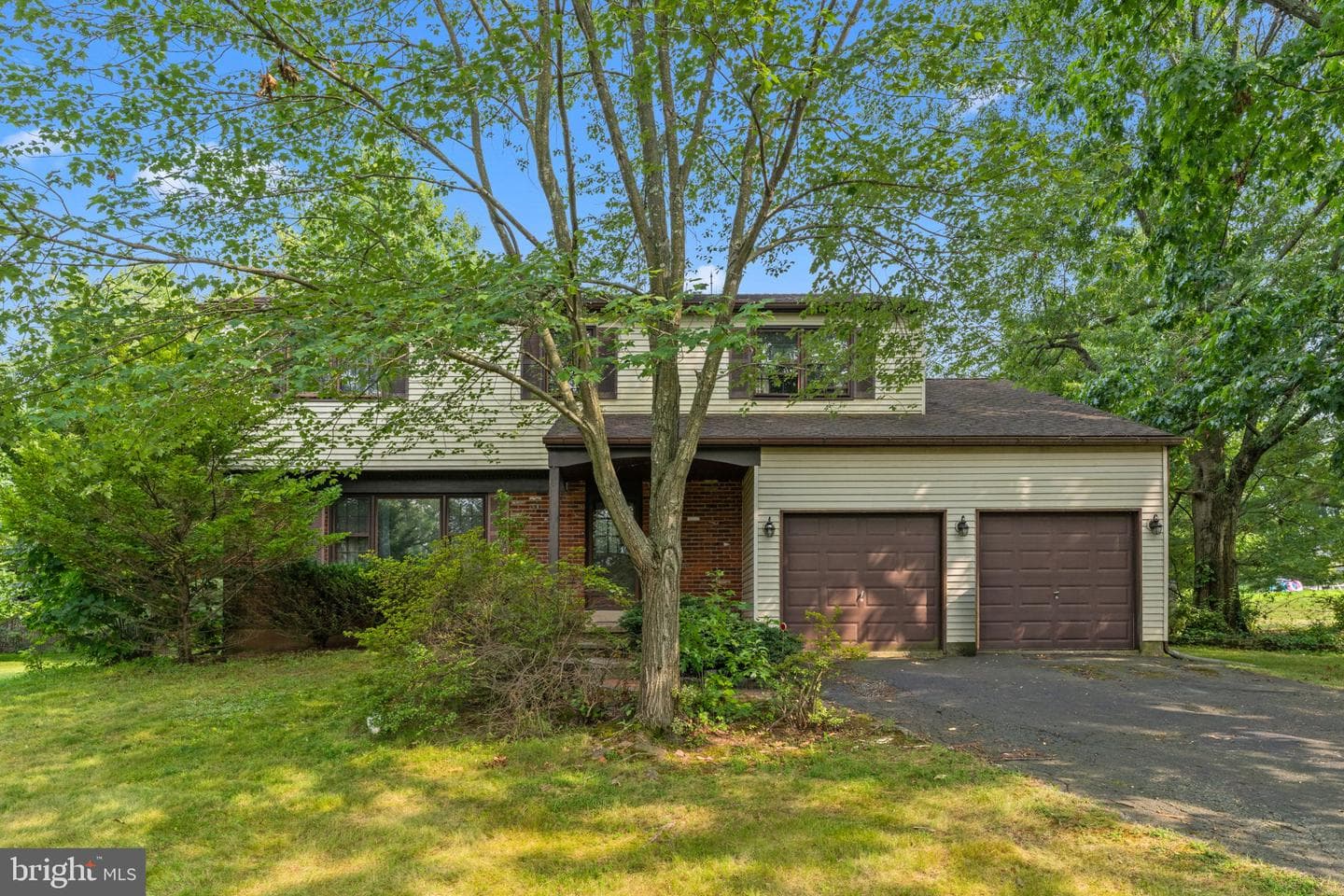 67 Harvest Road photo 2