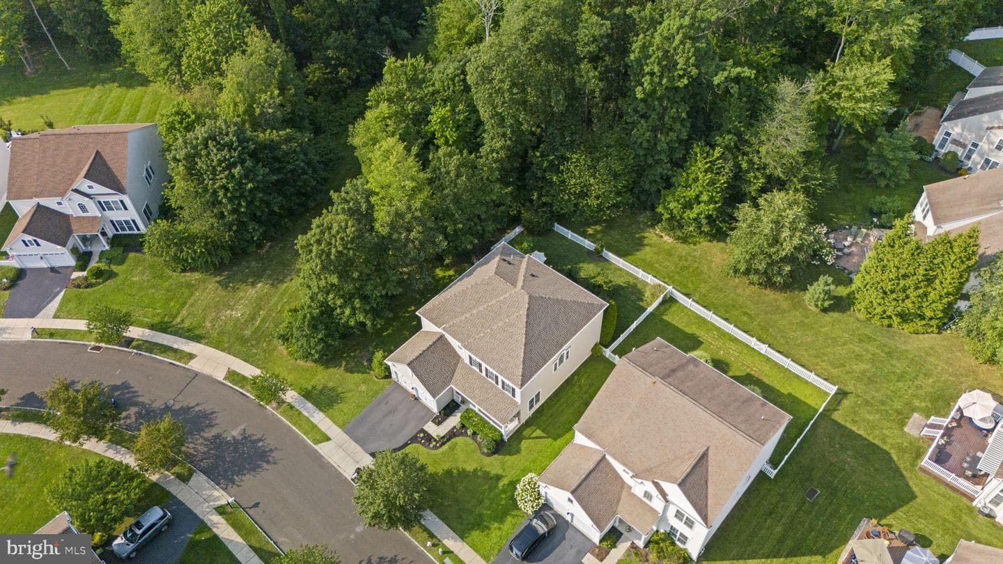 412 Darrah Drive photo 47