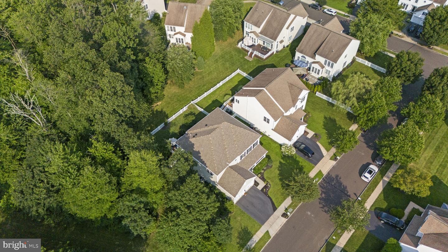 412 Darrah Drive photo 49