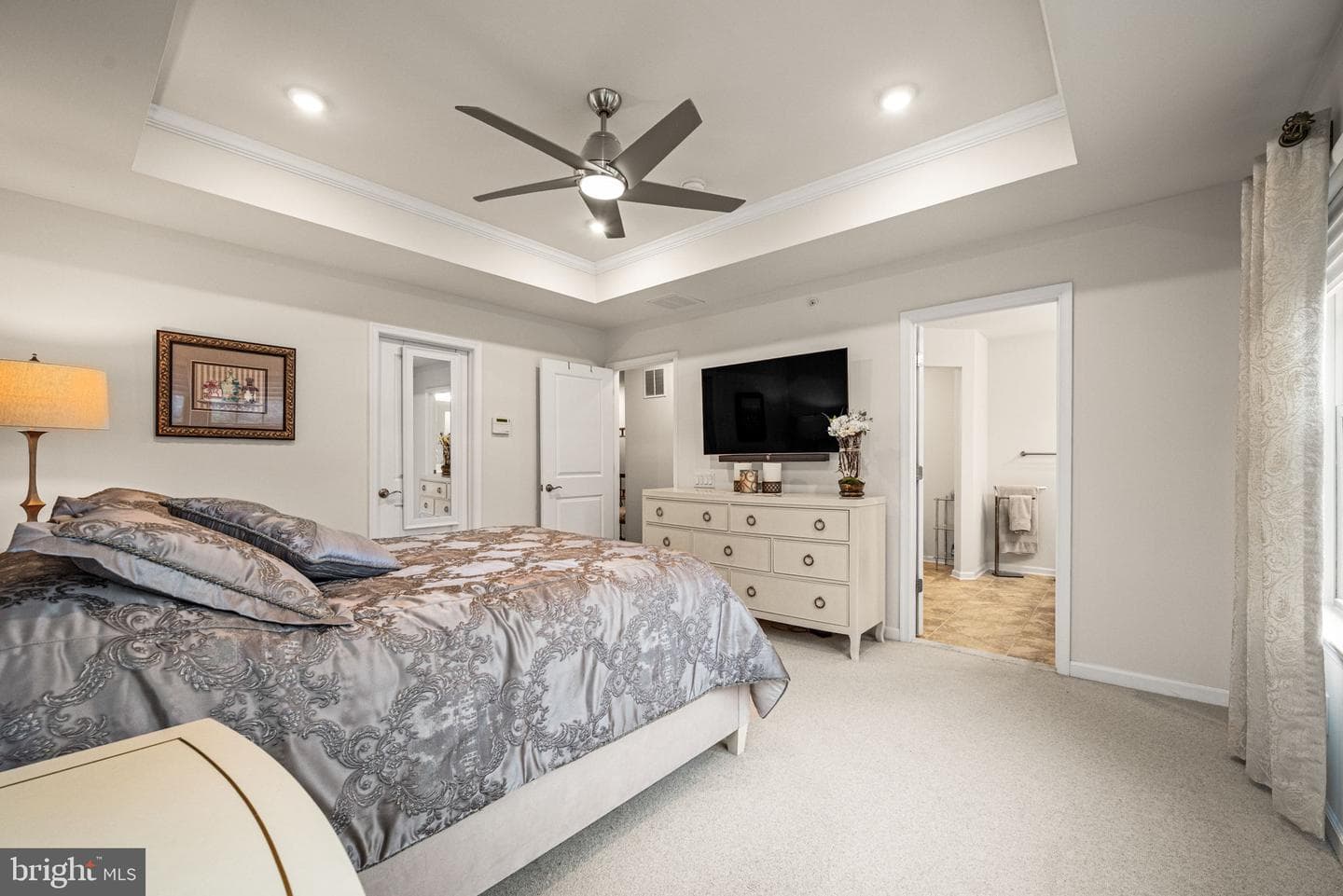464 Rowan Street photo 19