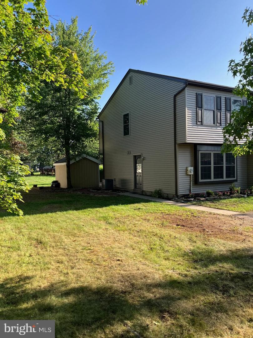 171 Redwood Drive photo 2