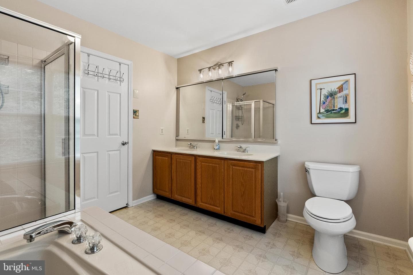 143 Bishops Gate Lane photo 34