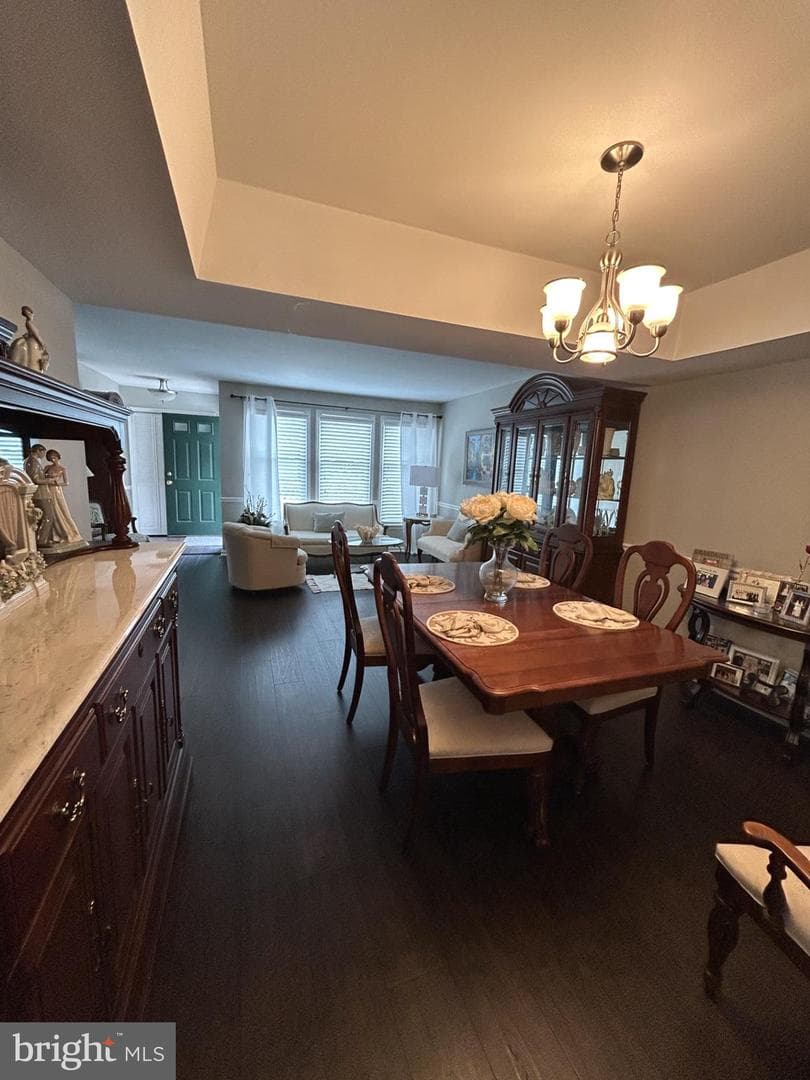 315 Rowantree Circle photo 11