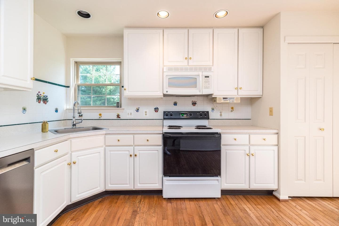 106 Larkspur Court photo 19