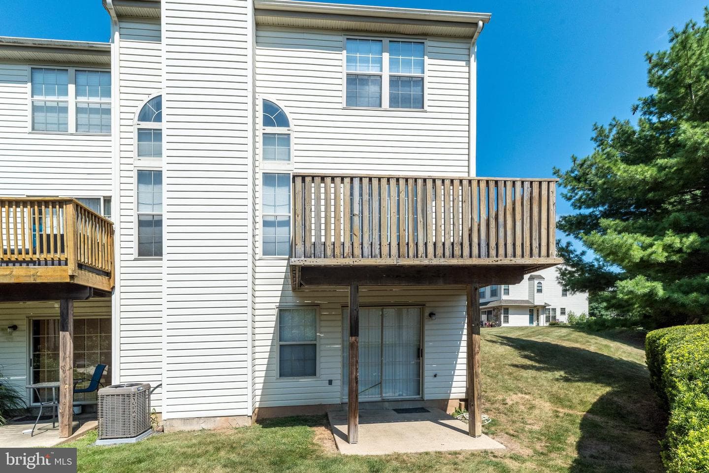 106 Larkspur Court photo 48