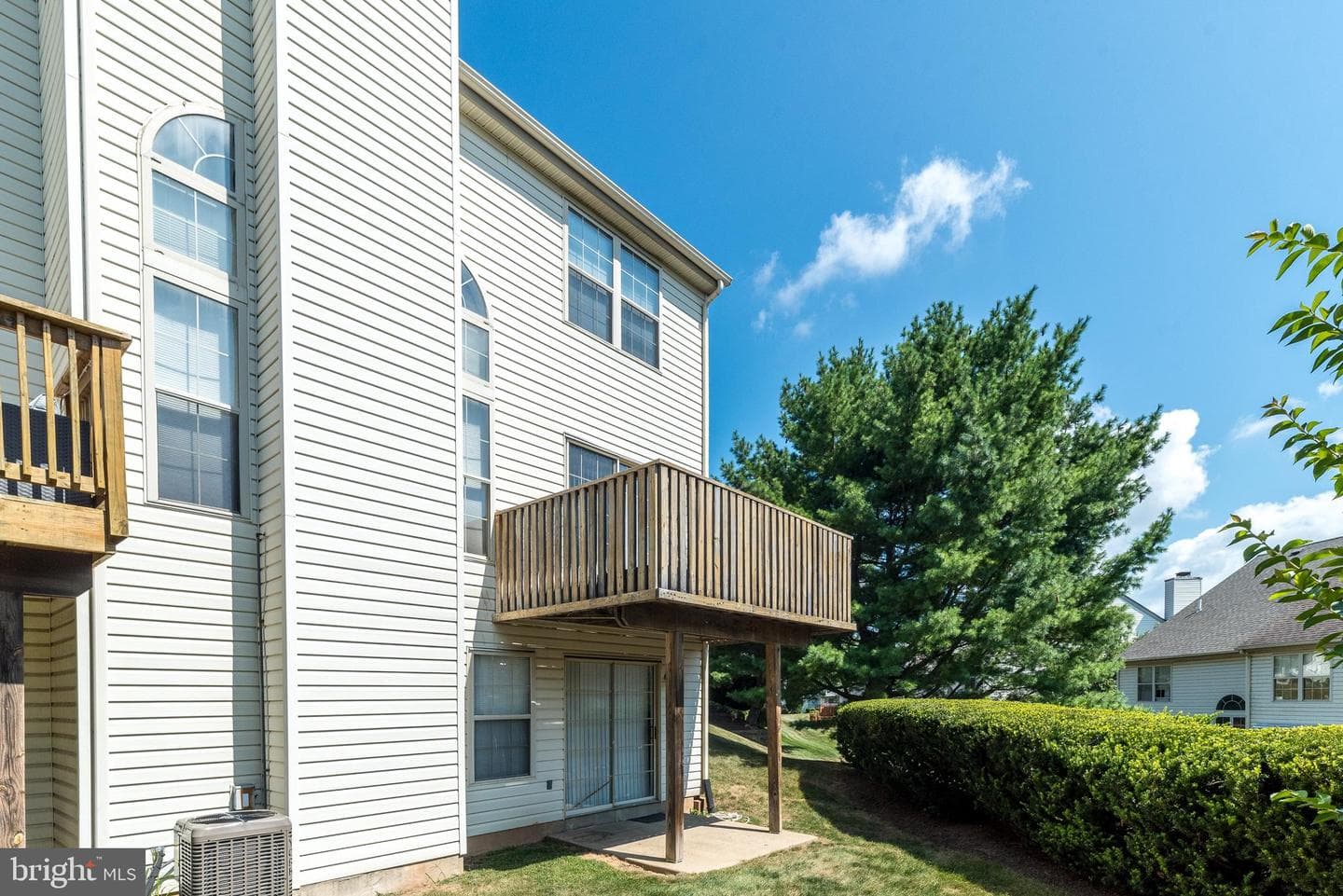106 Larkspur Court photo 49