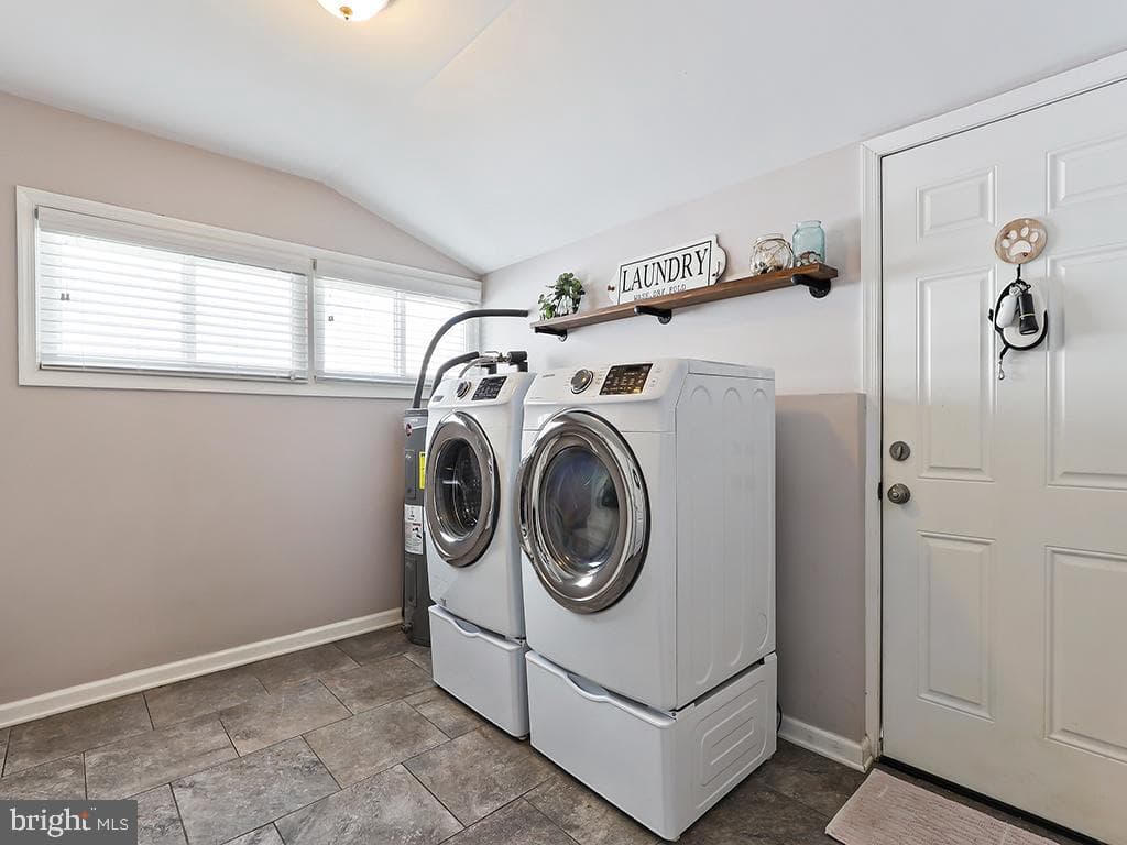 34 Parkside Circle photo 13