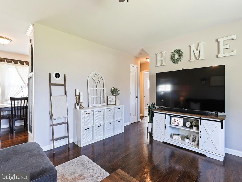 34 Parkside Circle photo 15