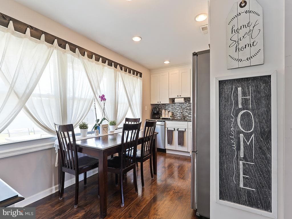 34 Parkside Circle photo 8