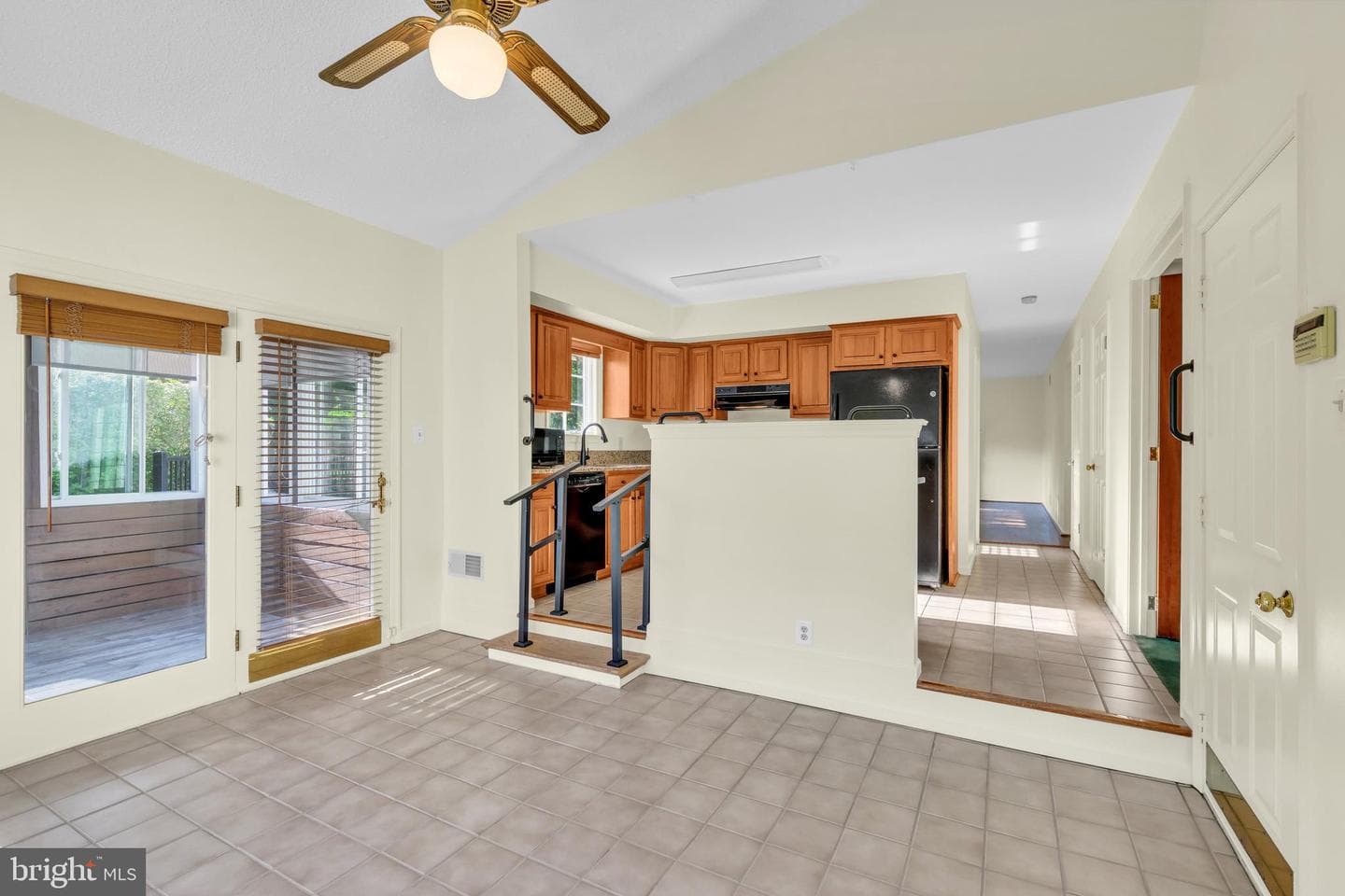 503 Jenny Drive photo 17