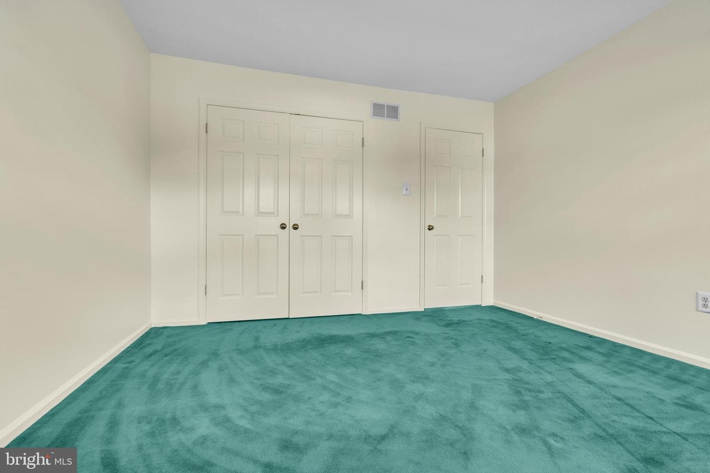 503 Jenny Drive photo 31