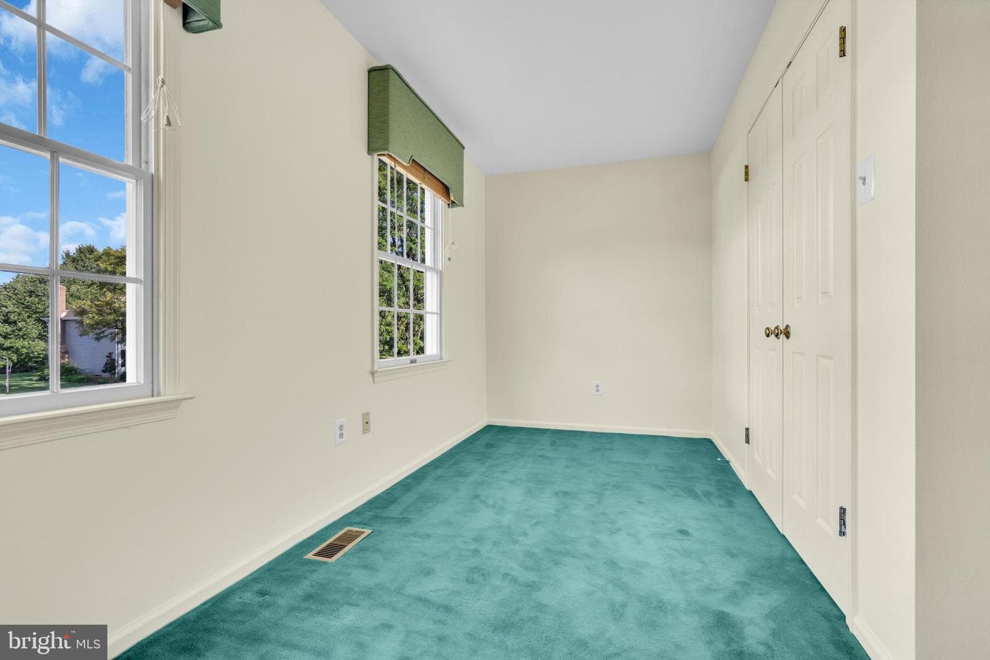 503 Jenny Drive photo 38