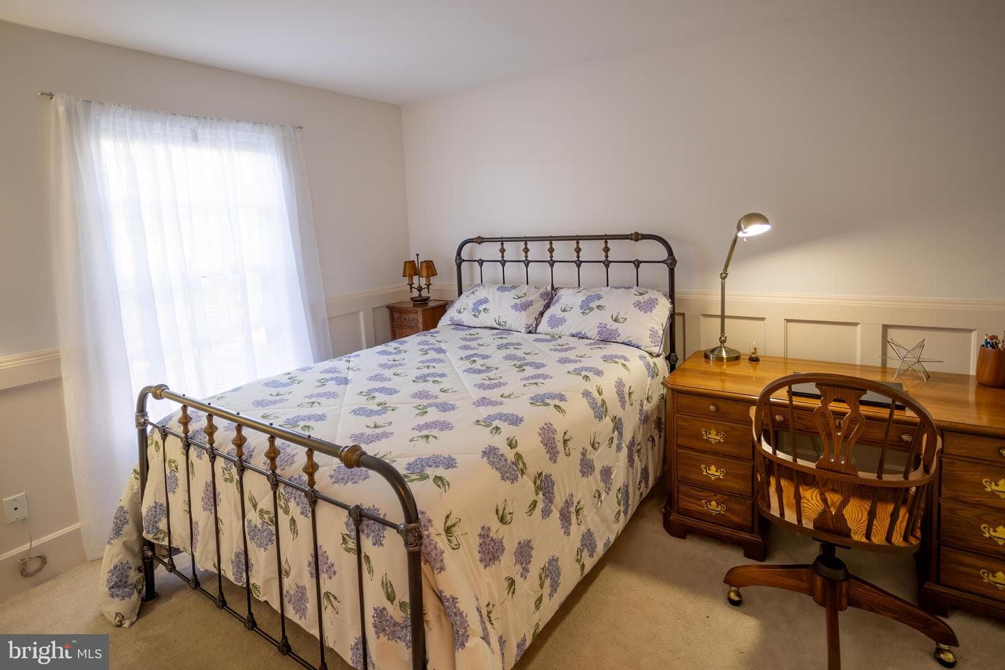 512 Campus Drive photo 17