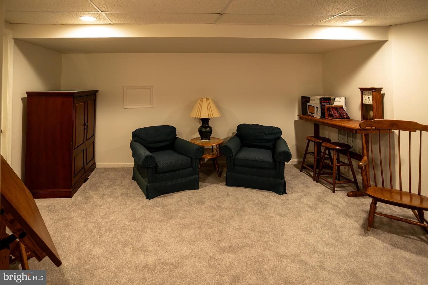 512 Campus Drive photo 23