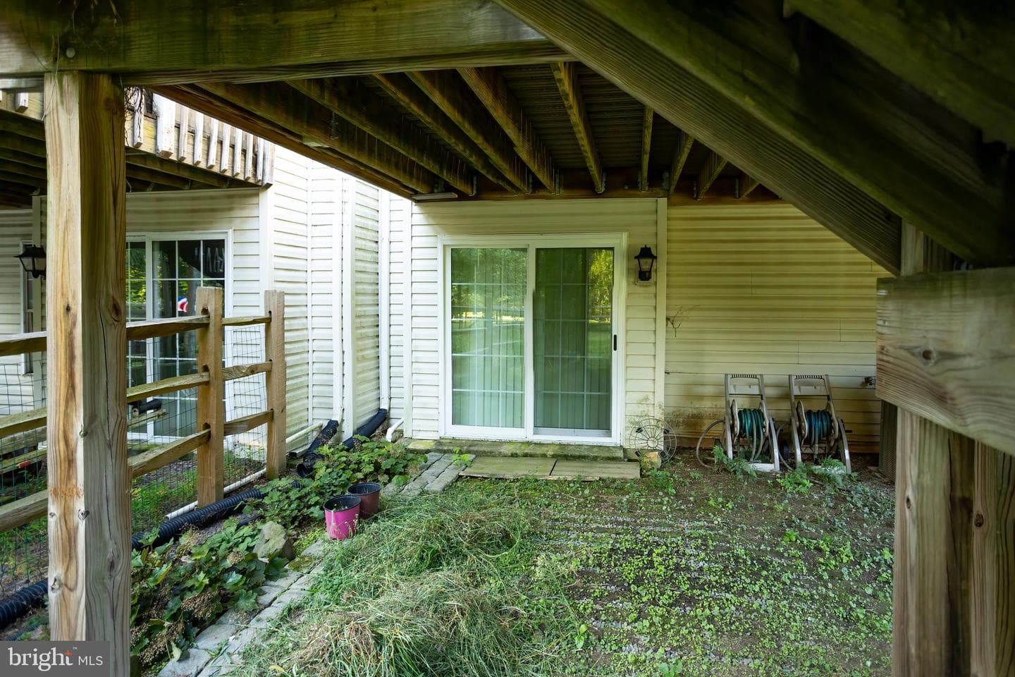 512 Campus Drive photo 31