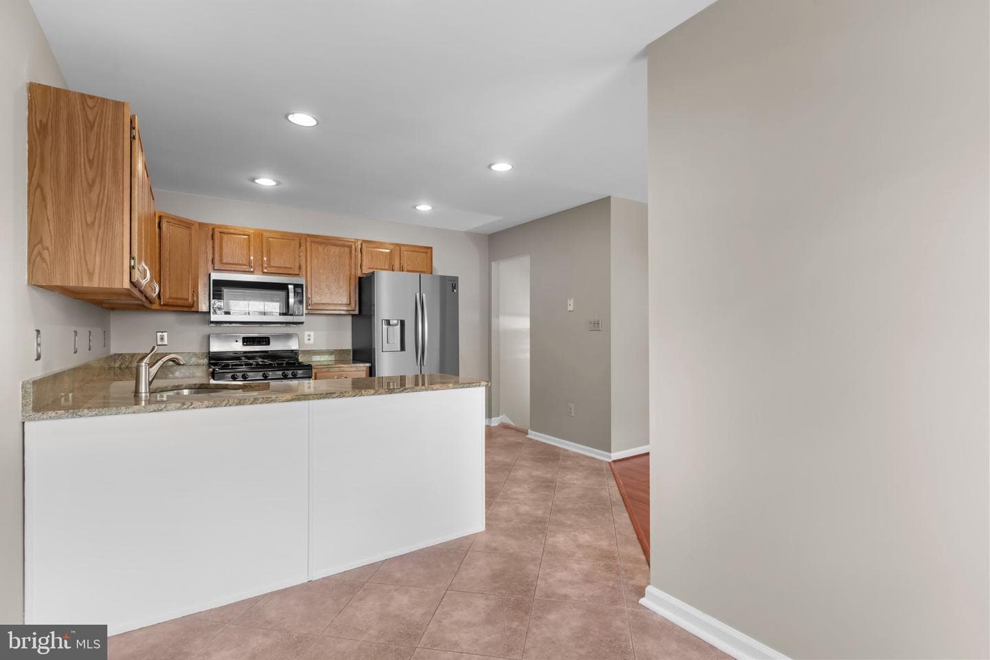 8106 Spruce Mill Drive photo 14