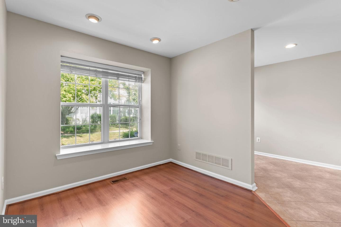 8106 Spruce Mill Drive photo 16