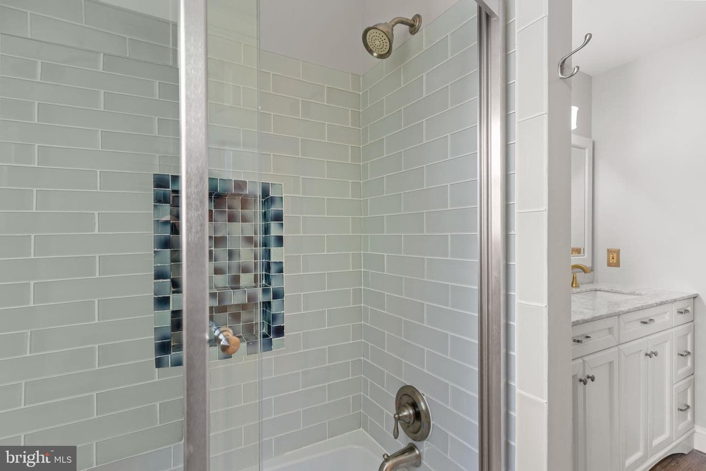 8106 Spruce Mill Drive photo 21