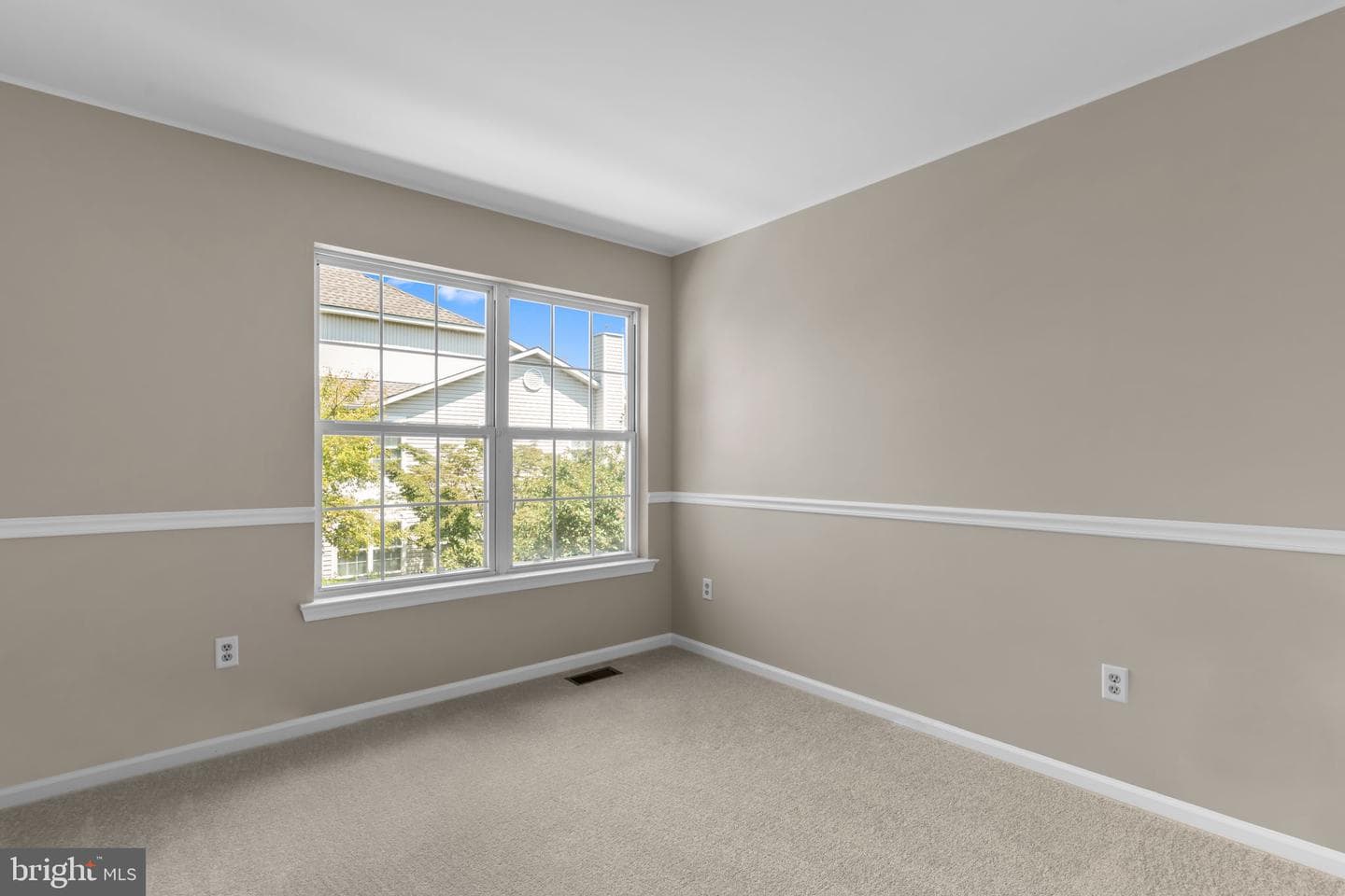 8106 Spruce Mill Drive photo 24