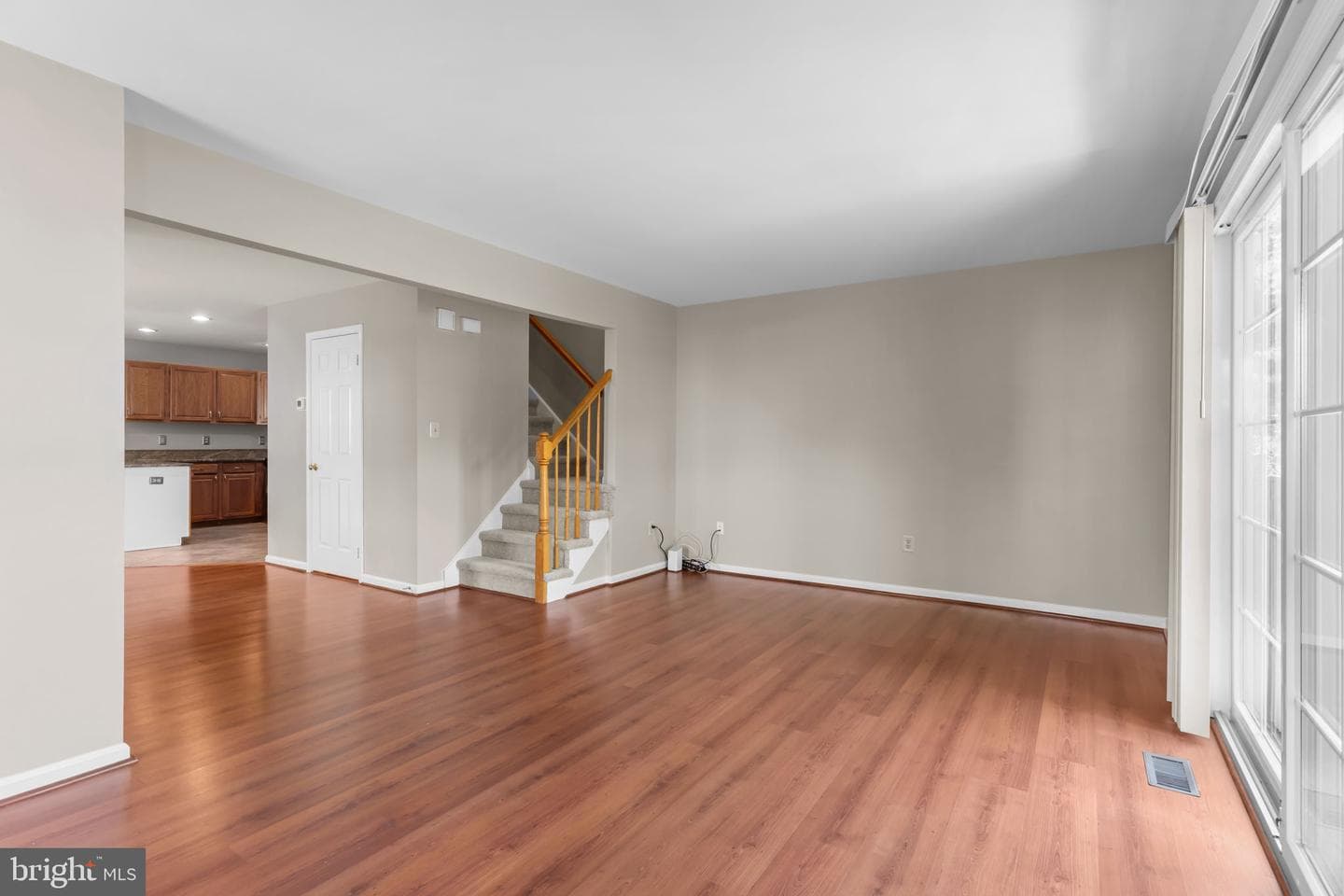 8106 Spruce Mill Drive photo 6